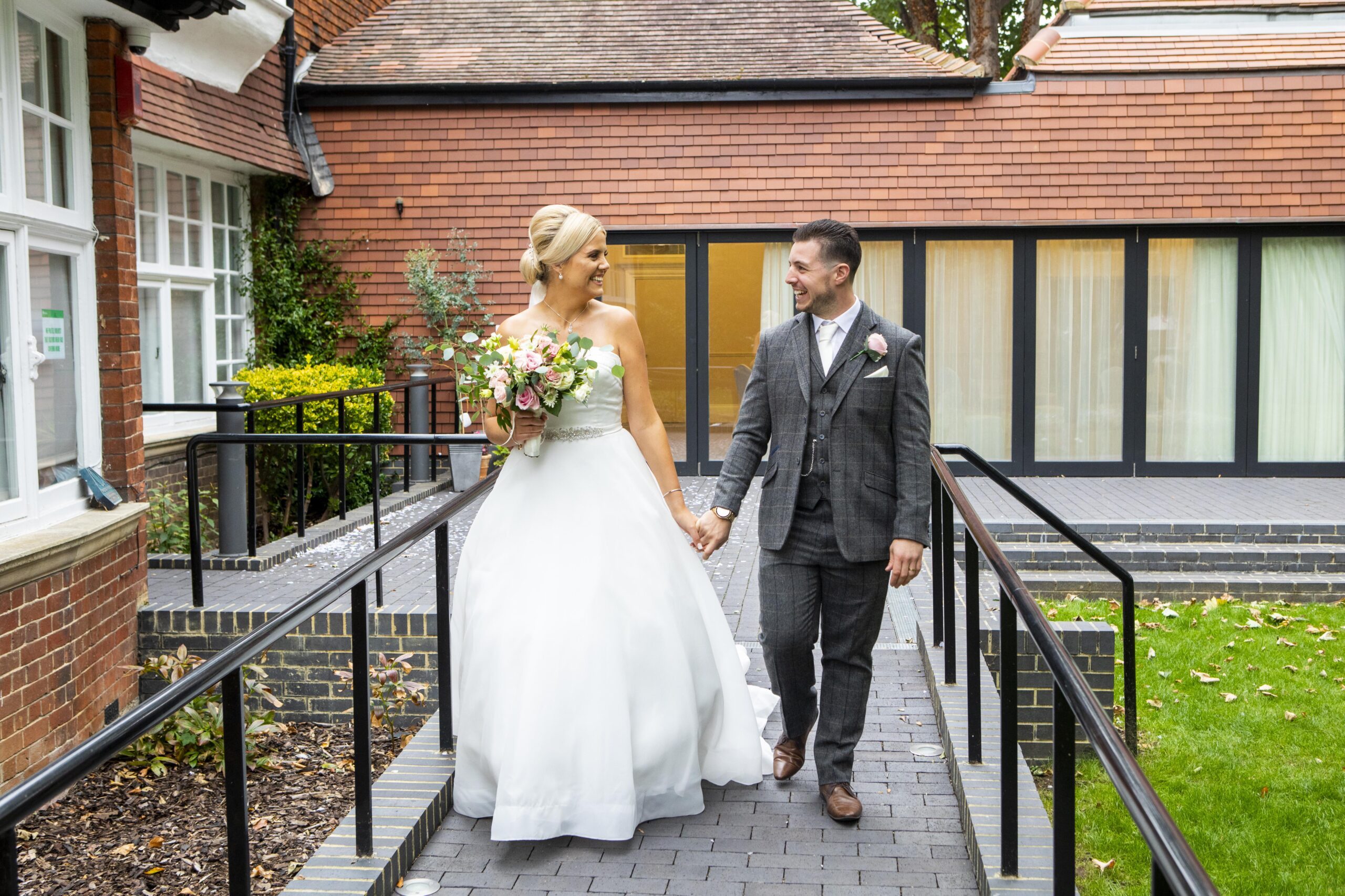 London Register Offices - My Complete Photography Guide - London Wedding Photographer Simon Cardwell